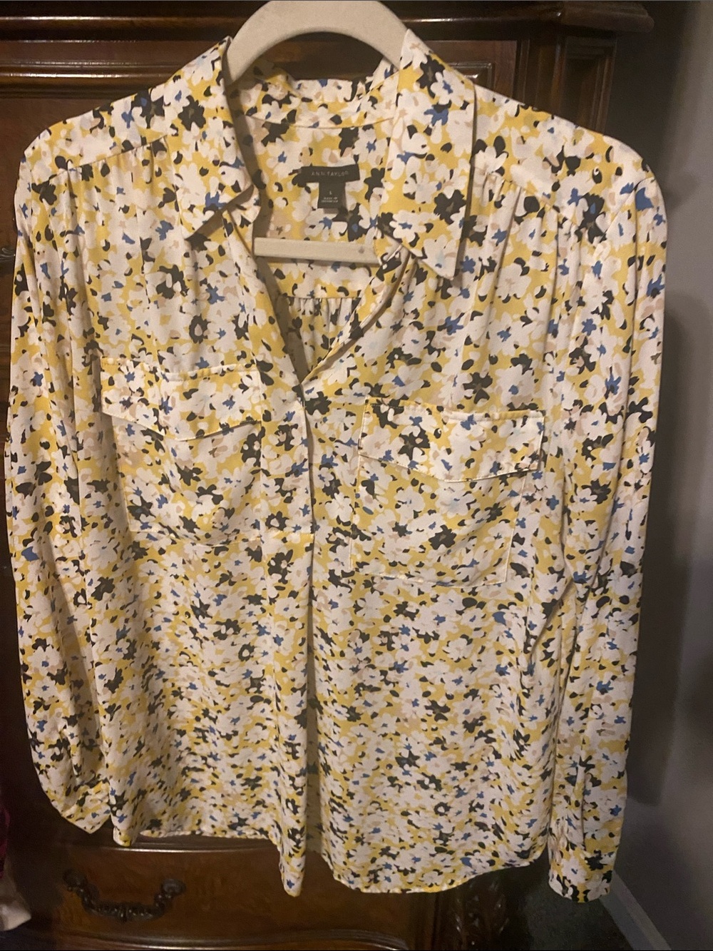 Ann Taylor floral popover camp blouse